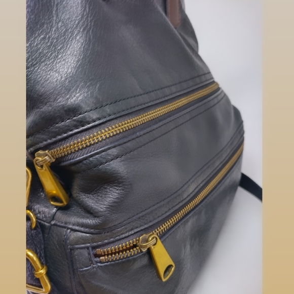 Fossil Explorer Fold Over Messenger - Picture 5 of 12